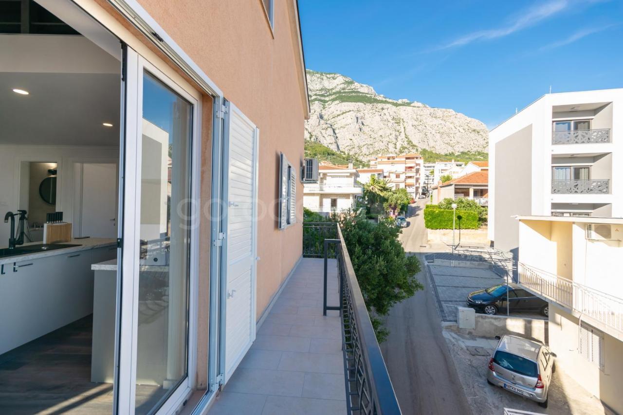 Rooftop Penthouse - Private Hottub & Duplex Whirlpool Makarska Exterior photo